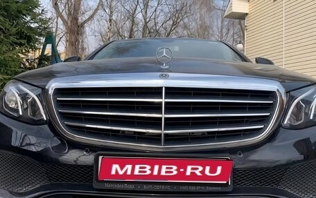 Mercedes-Benz E-Класс, 2017 год, 2 250 000 рублей, 1 фотография