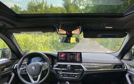 BMW 5 серия, 2021 год, 4 800 000 рублей, 16 фотография