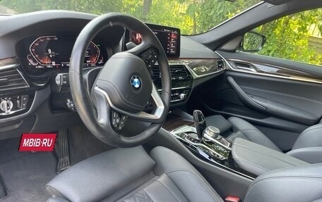 BMW 5 серия, 2021 год, 4 800 000 рублей, 13 фотография