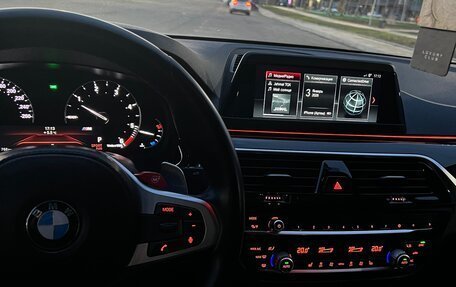 BMW 5 серия, 2018 год, 3 600 000 рублей, 15 фотография