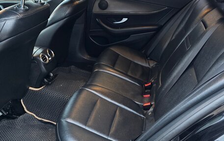 Mercedes-Benz E-Класс, 2017 год, 2 250 000 рублей, 11 фотография