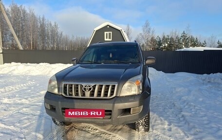 Toyota Land Cruiser Prado 120 рестайлинг, 2006 год, 1 450 000 рублей, 16 фотография