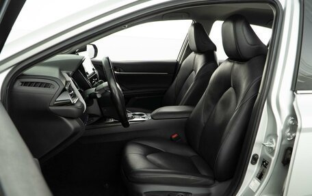 Toyota Camry, 2021 год, 3 043 055 рублей, 12 фотография