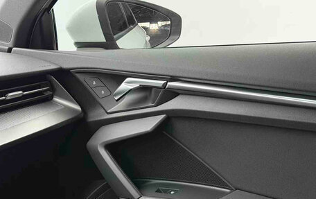 Audi A3, 2022 год, 2 370 000 рублей, 8 фотография