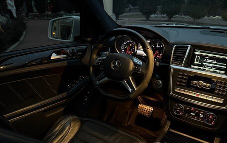 Mercedes-Benz GL-Класс AMG, 2013 год, 2 650 000 рублей, 8 фотография