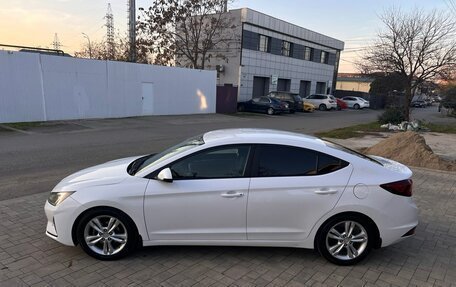 Hyundai Elantra VI рестайлинг, 2019 год, 1 250 000 рублей, 3 фотография