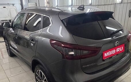 Nissan Qashqai, 2021 год, 2 500 000 рублей, 3 фотография