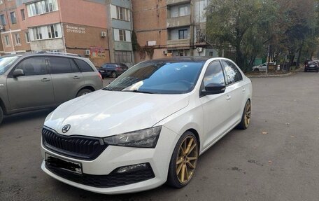 Skoda Rapid II, 2021 год, 1 750 000 рублей, 2 фотография