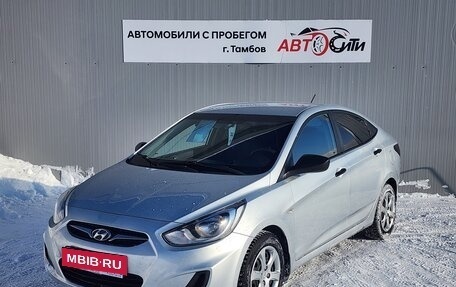 Hyundai Solaris II рестайлинг, 2012 год, 615 000 рублей, 4 фотография