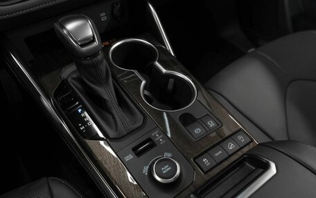 Toyota Highlander, 2025 год, 5 350 000 рублей, 22 фотография