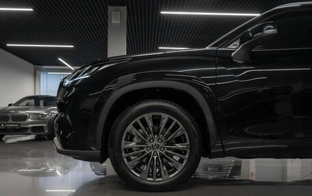 Toyota Highlander, 2025 год, 5 350 000 рублей, 30 фотография