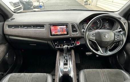 Honda Vezel, 2021 год, 1 760 000 рублей, 8 фотография