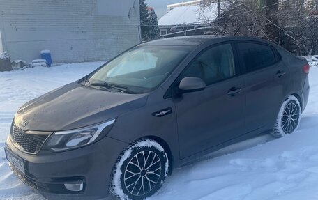 KIA Rio III рестайлинг, 2016 год, 530 000 рублей, 2 фотография