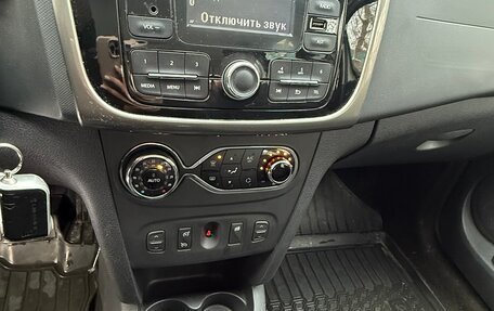 Renault Sandero II рестайлинг, 2017 год, 1 100 000 рублей, 9 фотография