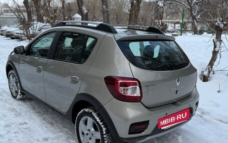 Renault Sandero II рестайлинг, 2017 год, 1 100 000 рублей, 4 фотография