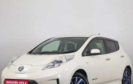 Nissan Leaf I, 2014 год, 785 000 рублей, 3 фотография