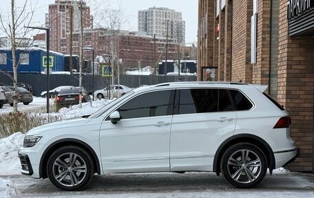 Volkswagen Tiguan II, 2018 год, 3 060 000 рублей, 3 фотография