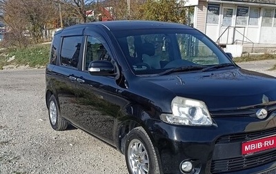 Toyota Sienta I, 2013 год, 1 200 000 рублей, 1 фотография