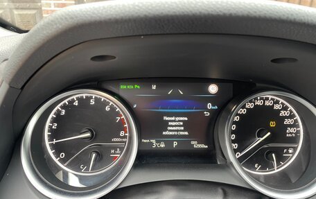 Toyota Camry, 2019 год, 3 850 000 рублей, 18 фотография