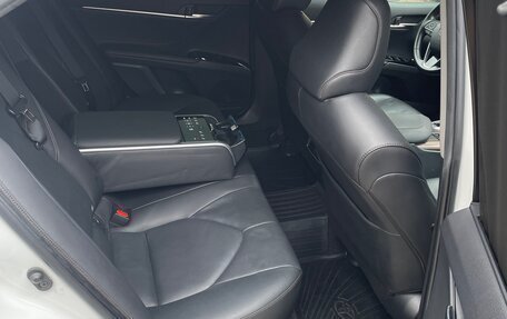 Toyota Camry, 2019 год, 3 850 000 рублей, 25 фотография