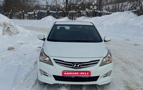 Hyundai Solaris II рестайлинг, 2015 год, 1 179 000 рублей, 2 фотография
