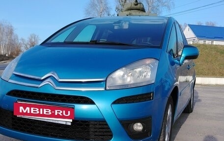 Citroen C4 Picasso II рестайлинг, 2011 год, 575 000 рублей, 7 фотография
