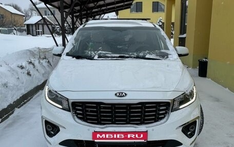 KIA Carnival III, 2019 год, 2 850 000 рублей, 7 фотография
