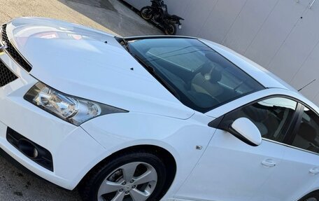 Chevrolet Cruze II, 2012 год, 830 000 рублей, 2 фотография