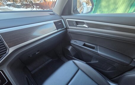 Volkswagen Teramont I, 2018 год, 2 950 000 рублей, 10 фотография