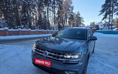 Volkswagen Teramont I, 2018 год, 2 950 000 рублей, 4 фотография