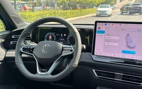 Volkswagen Tiguan, 2025 год, 4 247 000 рублей, 5 фотография