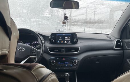 Hyundai Tucson III, 2018 год, 2 100 000 рублей, 5 фотография