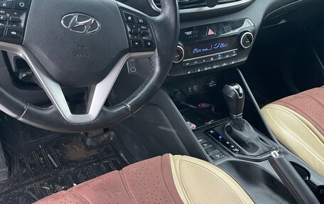 Hyundai Tucson III, 2018 год, 2 100 000 рублей, 8 фотография