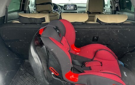 Hyundai Tucson III, 2018 год, 2 100 000 рублей, 10 фотография