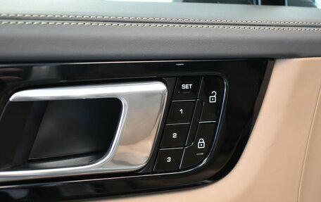 Porsche Cayenne III, 2020 год, 7 997 000 рублей, 16 фотография