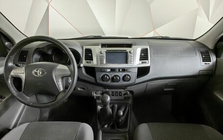 Toyota Hilux VII, 2012 год, 2 493 000 рублей, 13 фотография