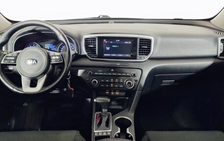 KIA Sportage IV рестайлинг, 2019 год, 2 190 000 рублей, 10 фотография