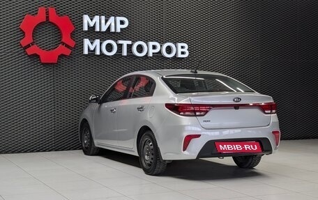 KIA Rio IV, 2017 год, 1 380 000 рублей, 6 фотография