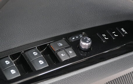 Toyota Camry, 2018 год, 2 999 000 рублей, 9 фотография