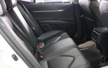 Toyota Camry, 2018 год, 2 999 000 рублей, 25 фотография