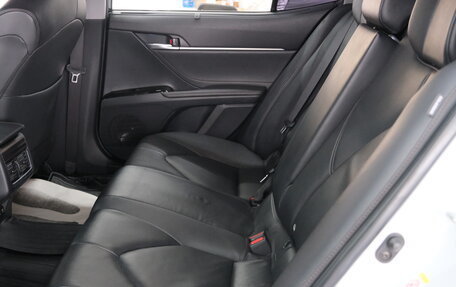 Toyota Camry, 2018 год, 2 999 000 рублей, 23 фотография