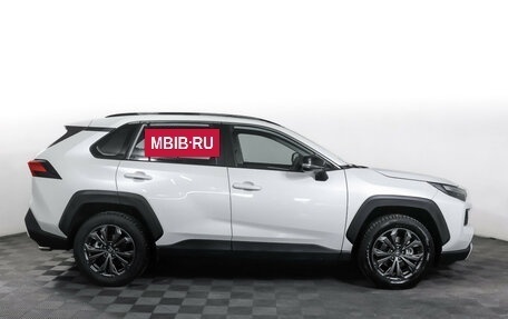 Toyota RAV4, 2025 год, 4 190 000 рублей, 4 фотография