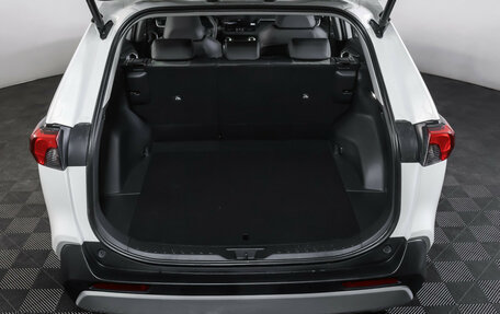 Toyota RAV4, 2025 год, 4 190 000 рублей, 10 фотография