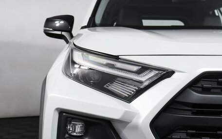 Toyota RAV4, 2025 год, 4 190 000 рублей, 24 фотография