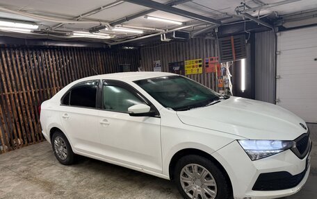 Skoda Rapid II, 2021 год, 800 000 рублей, 6 фотография