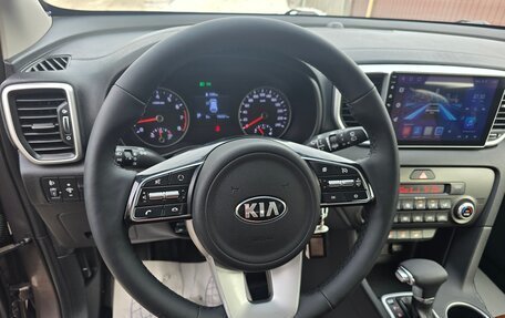 KIA Sportage IV рестайлинг, 2019 год, 1 875 000 рублей, 7 фотография