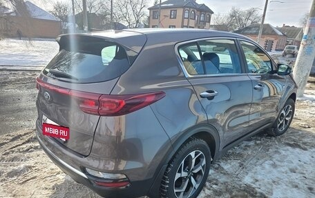 KIA Sportage IV рестайлинг, 2019 год, 1 875 000 рублей, 3 фотография