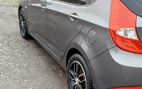 Hyundai Solaris II рестайлинг, 2014 год, 880 000 рублей, 8 фотография