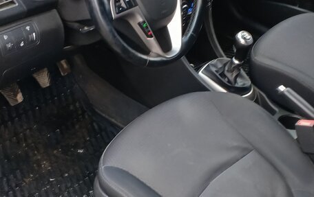 Hyundai Solaris II рестайлинг, 2014 год, 880 000 рублей, 10 фотография