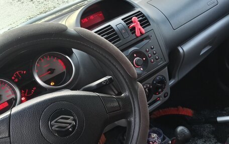 Suzuki Ignis II (HR), 2004 год, 350 000 рублей, 7 фотография